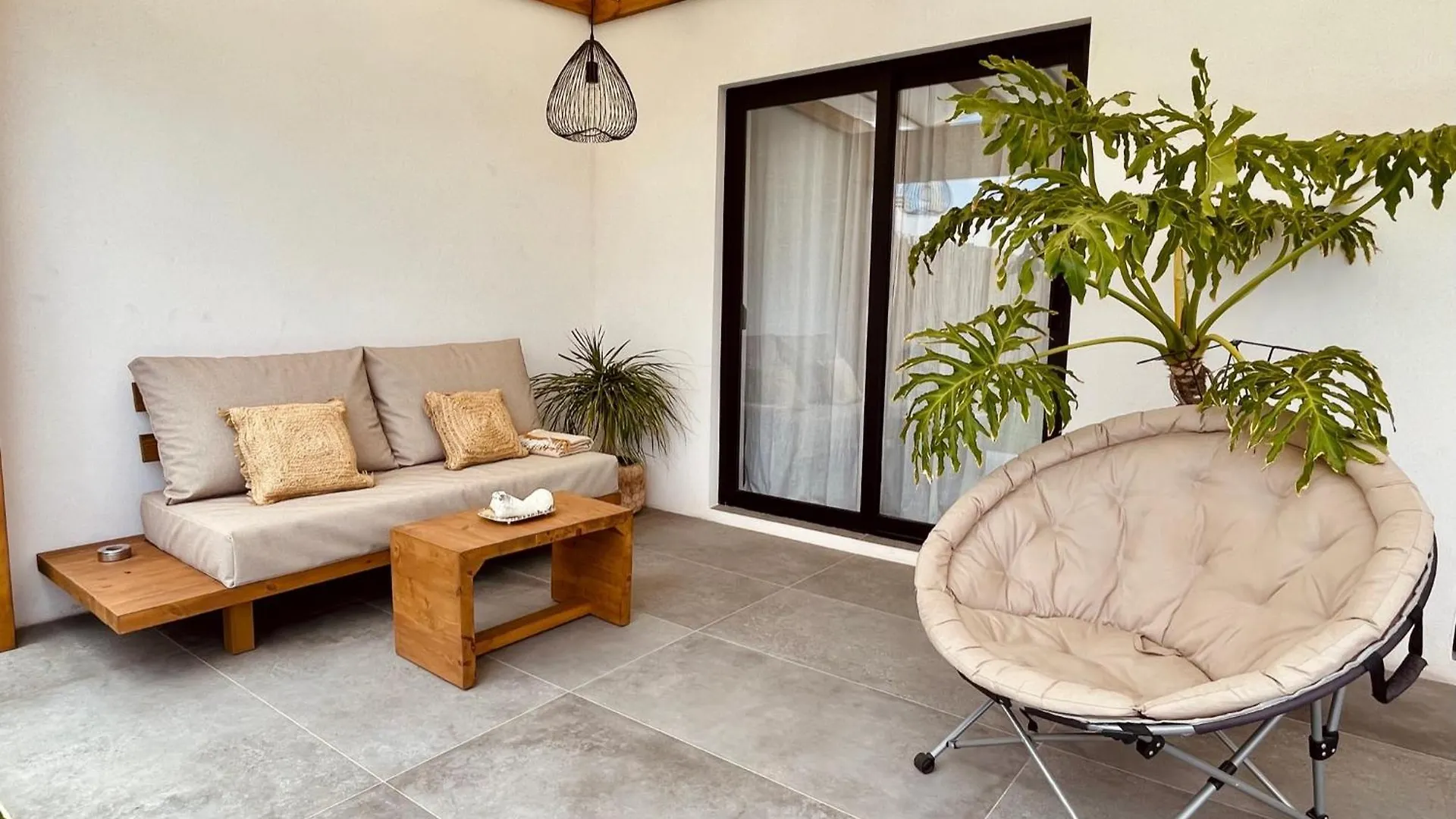 Bungalow + Piscina Independiente لا أوليفا 0*,  إسبانيا